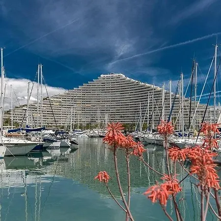 Bord De Marina Baie Des Anges Apartamento *