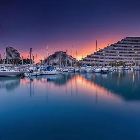 Standing Marina Baie Des Anges / Apartment